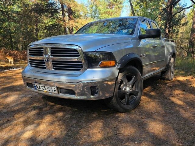 Сірий Додж RAM 1500, об'ємом двигуна 5.65 л та пробігом 483 тис. км за 16000 $, фото 1 на Automoto.ua