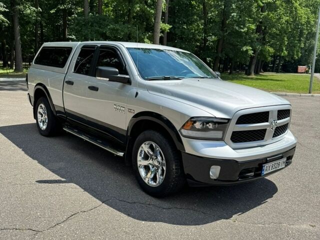 Серый Додж RAM 1500, объемом двигателя 0 л и пробегом 122 тыс. км за 22500 $, фото 1 на Automoto.ua