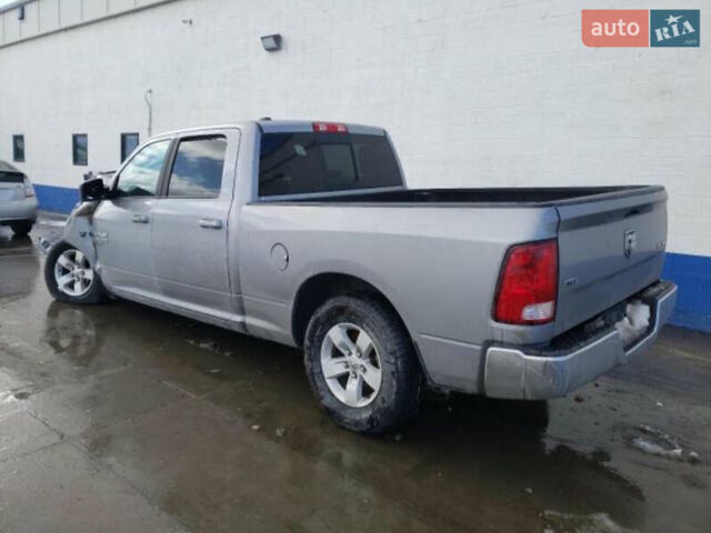 Серый Додж RAM 1500, объемом двигателя 5.7 л и пробегом 95 тыс. км за 17600 $, фото 1 на Automoto.ua