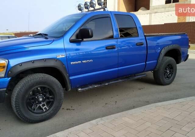 Синій Додж RAM 1500, об'ємом двигуна 5.7 л та пробігом 225 тис. км за 13950 $, фото 1 на Automoto.ua