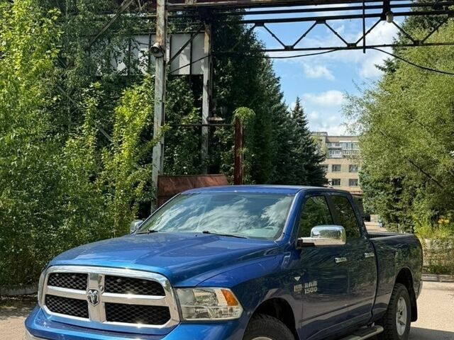 Синий Додж RAM 1500, объемом двигателя 5.7 л и пробегом 135 тыс. км за 18290 $, фото 1 на Automoto.ua