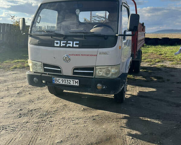 Білий Донг Фенг ДФА 1051, об'ємом двигуна 3.7 л та пробігом 70 тис. км за 10000 $, фото 1 на Automoto.ua