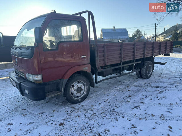Красный Донг Фенг ДФА 1062, объемом двигателя 3.8 л и пробегом 180 тыс. км за 4950 $, фото 1 на Automoto.ua