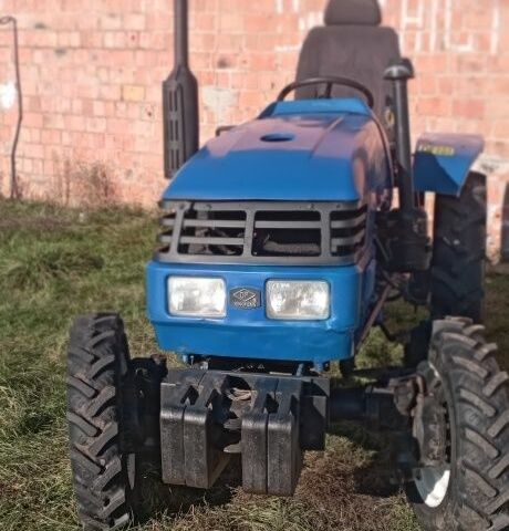 Донг Фенг Другая 2014 в Дубровице на Automoto.ua Донг Фенг Другая, объемом двигателя 0 л и пробегом 900 тыс. км за 3450 $, фото 1 на Automoto.ua