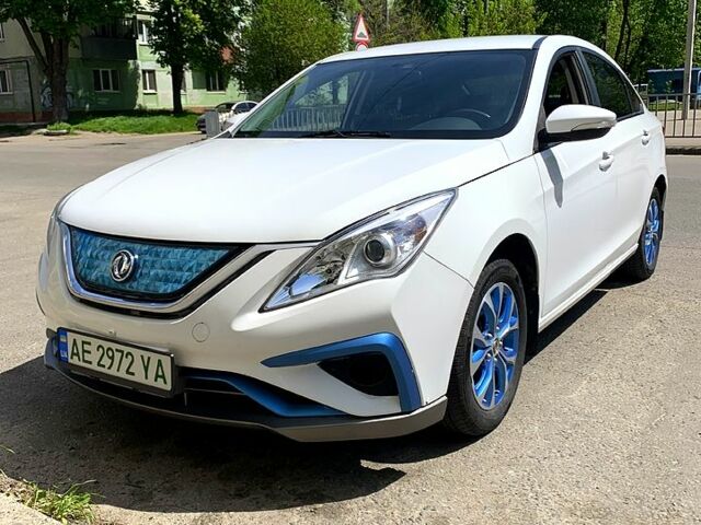Білий Донг Фенг Fengxing S50-EV, об'ємом двигуна 0 л та пробігом 43 тис. км за 11000 $, фото 1 на Automoto.ua