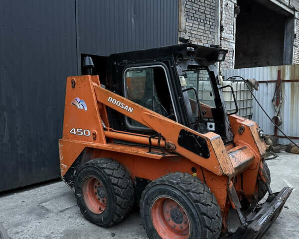 Дусан 450 plus 2008 у Києві на Automoto.ua Дусан 450 plus, об'ємом двигуна 0 л та пробігом 0 тис. км за 15000 $, фото 1 на Automoto.ua