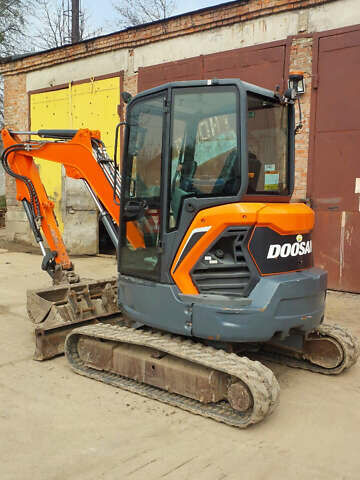 Дусан DX 2020 у Луцьку на Automoto.ua Дусан DX, об'ємом двигуна 0 л та пробігом 2 тис. км за 39500 $, фото 1 на Automoto.ua