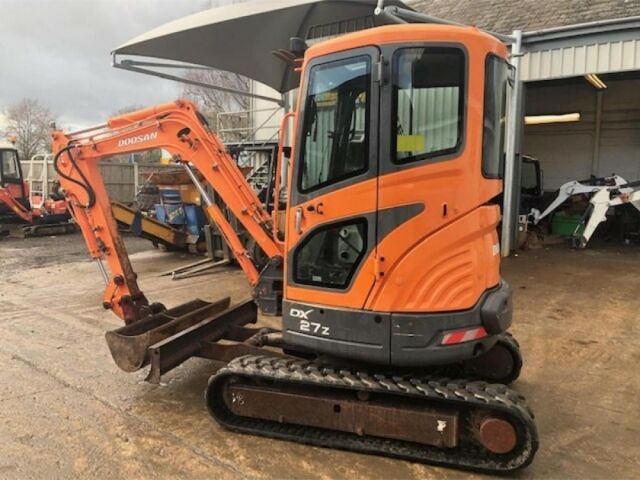 Дусан DX27Z, об'ємом двигуна 6 л та пробігом 0 тис. км за 24949 $, фото 1 на Automoto.ua