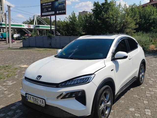 Белый Другая Другая, объемом двигателя 0 л и пробегом 0 тыс. км за 17500 $, фото 1 на Automoto.ua