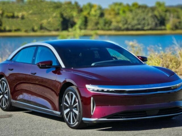 Красный Другая Другая, объемом двигателя 0 л и пробегом 15 тыс. км за 28000 $, фото 1 на Automoto.ua