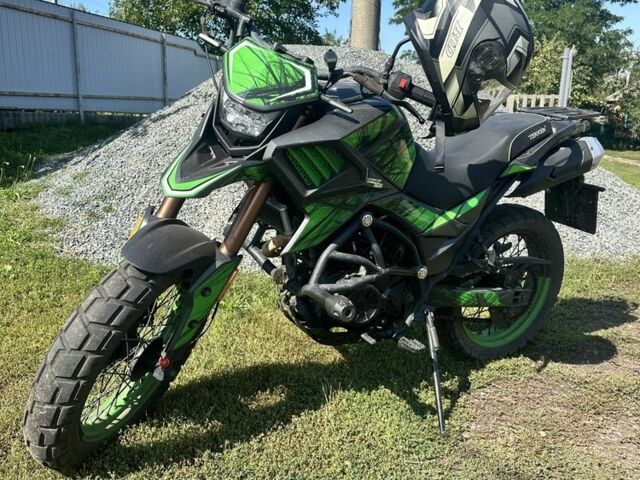 Інша Інша, об'ємом двигуна 2.3 л та пробігом 0 тис. км за 1600 $, фото 1 на Automoto.ua
