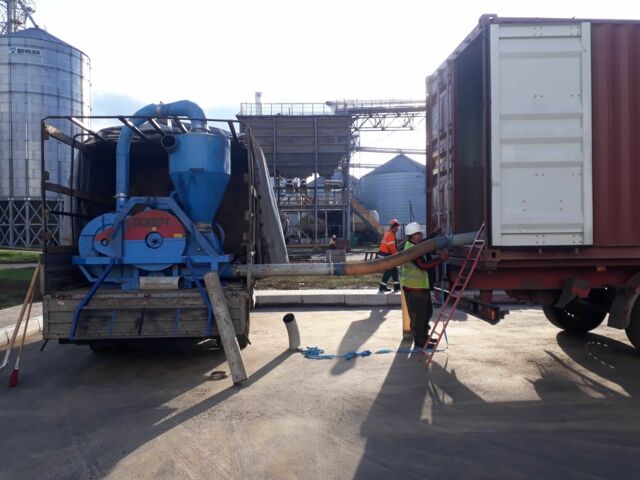 Другая Другая, объемом двигателя 6.3 л и пробегом 1000 тыс. км за 3500 $, фото 1 на Automoto.ua