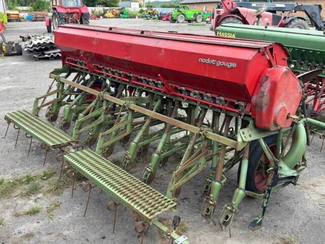 Другая Другая, объемом двигателя 0 л и пробегом 0 тыс. км за 2400 $, фото 1 на Automoto.ua