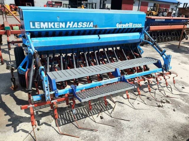 Другая Другая, объемом двигателя 0 л и пробегом 0 тыс. км за 5000 $, фото 1 на Automoto.ua