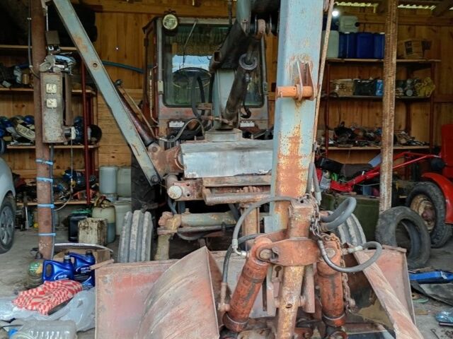 Другая Другая, объемом двигателя 2 л и пробегом 1000 тыс. км за 3700 $, фото 1 на Automoto.ua