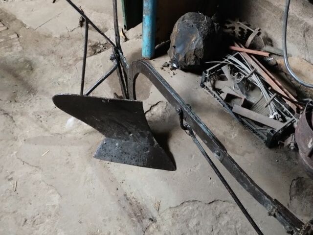 Другая Другая, объемом двигателя 0 л и пробегом 0 тыс. км за 24 $, фото 1 на Automoto.ua