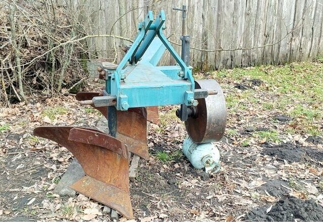 Другая Другая, объемом двигателя 0 л и пробегом 0 тыс. км за 1000 $, фото 1 на Automoto.ua