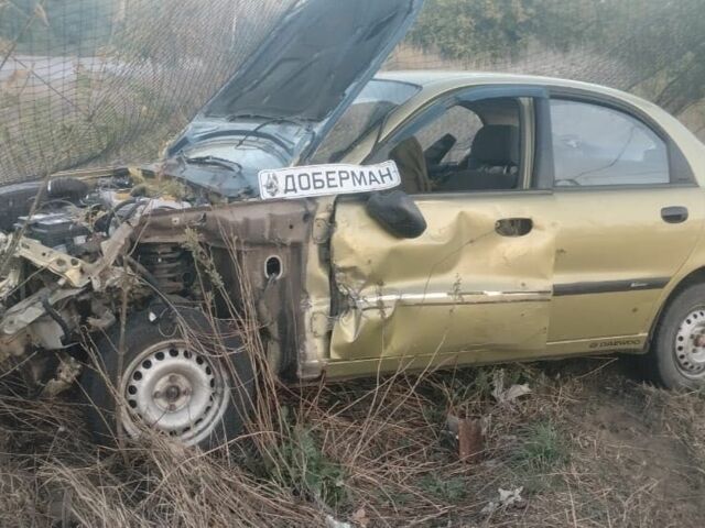 Желтый Другая Другая, объемом двигателя 1.3 л и пробегом 300 тыс. км за 721 $, фото 1 на Automoto.ua