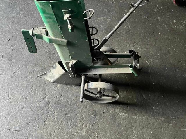 Другая Другая, объемом двигателя 0 л и пробегом 0 тыс. км за 25 $, фото 1 на Automoto.ua