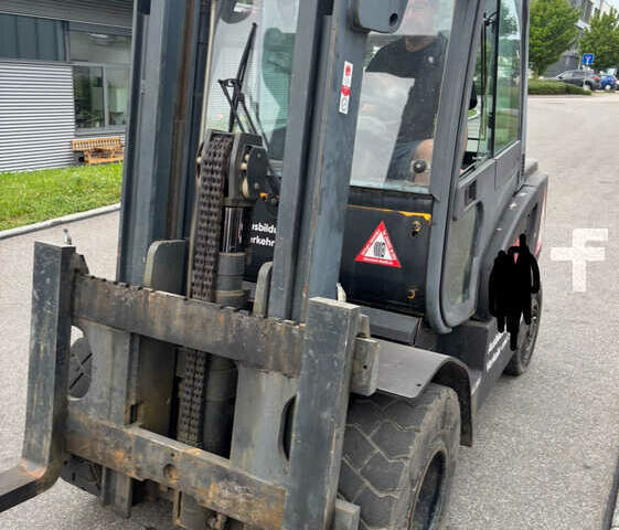 Другая Megane Scenic, объемом двигателя 6 л и пробегом 0 тыс. км за 9682 $, фото 1 на Automoto.ua