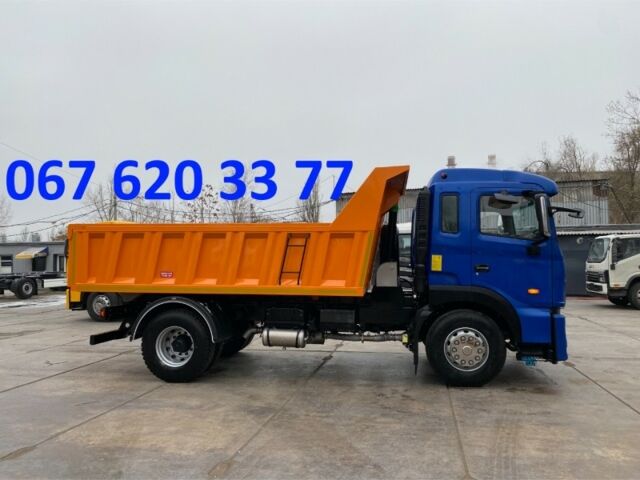 Другая Megane Scenic, объемом двигателя 14.86 л и пробегом 0 тыс. км за 10195 $, фото 1 на Automoto.ua