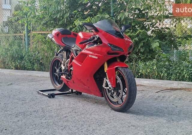 Дукати 1098 2007 в Ровно на Automoto.ua Красный Дукати 1098, объемом двигателя 1.1 л и пробегом 40 тыс. км за 8500 $, фото 1 на Automoto.ua