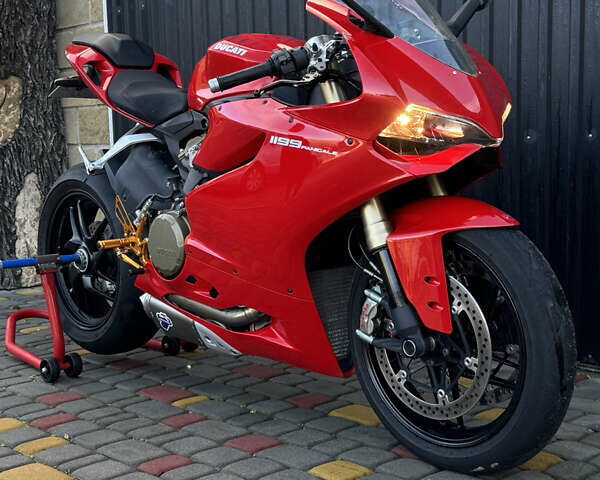Дукати 1199 Panigale 2013 в Луцке на Automoto.ua Дукати 1199 Panigale, объемом двигателя 1.2 л и пробегом 25 тыс. км за 11300 $, фото 1 на Automoto.ua