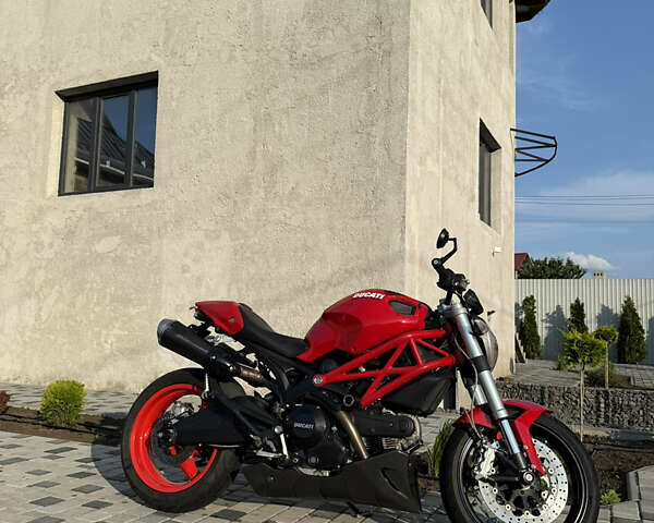 Красный Дукати 696, объемом двигателя 0.7 л и пробегом 20 тыс. км за 6300 $, фото 1 на Automoto.ua