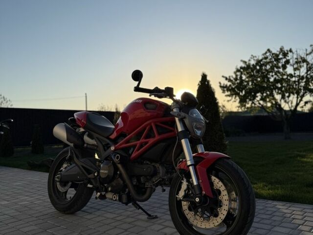 Дукаті Монстр, об'ємом двигуна 0.7 л та пробігом 0 тис. км за 5200 $, фото 1 на Automoto.ua