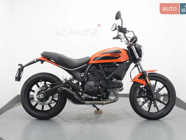 Оранжевый Дукати Скрамблер, объемом двигателя 0.4 л и пробегом 15 тыс. км за 4700 $, фото 1 на Automoto.ua