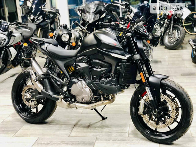 Дукати Monster 937, объемом двигателя 0.9 л и пробегом 2 тыс. км за 9999 $, фото 1 на Automoto.ua
