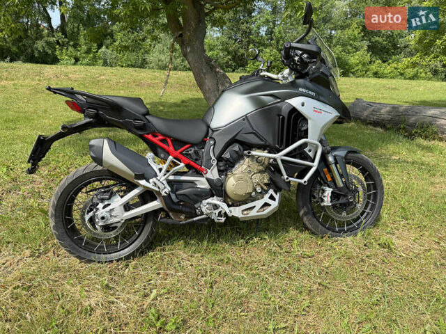 Серый Дукати Multistrada V4S, объемом двигателя 1.1 л и пробегом 6 тыс. км за 23900 $, фото 1 на Automoto.ua