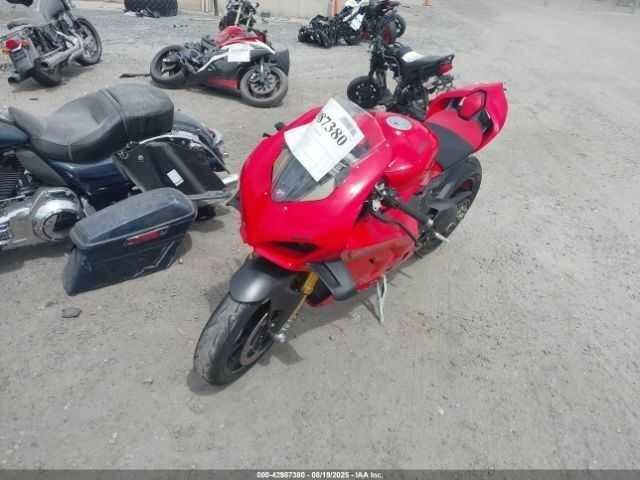 Дукаті Panigale V4S, об'ємом двигуна 0.96 л та пробігом 0 тис. км за 5200 $, фото 1 на Automoto.ua