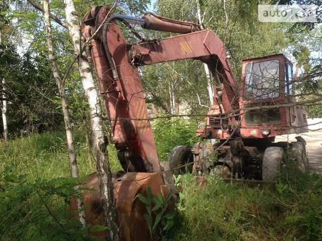 Червоний ЕО 3323, об'ємом двигуна 0 л та пробігом 679 тис. км за 5800 $, фото 1 на Automoto.ua