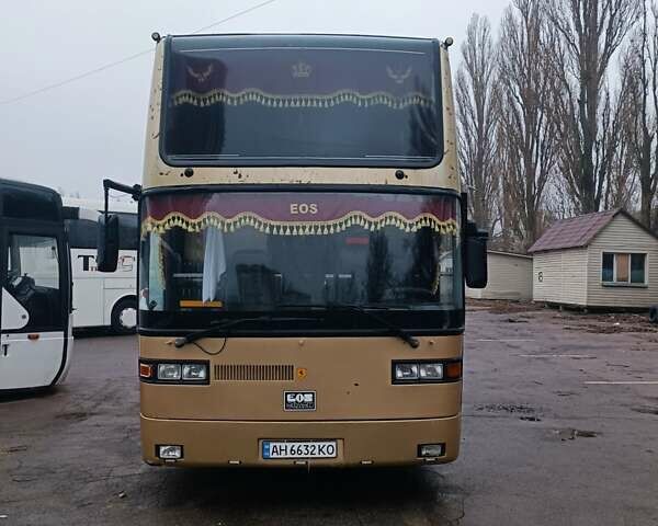 Жовтий ЕОС 180, об'ємом двигуна 11.97 л та пробігом 8 тис. км за 7000 $, фото 1 на Automoto.ua