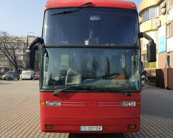 Красный ЕОС 200, объемом двигателя 11.96 л и пробегом 888 тыс. км за 16200 $, фото 1 на Automoto.ua