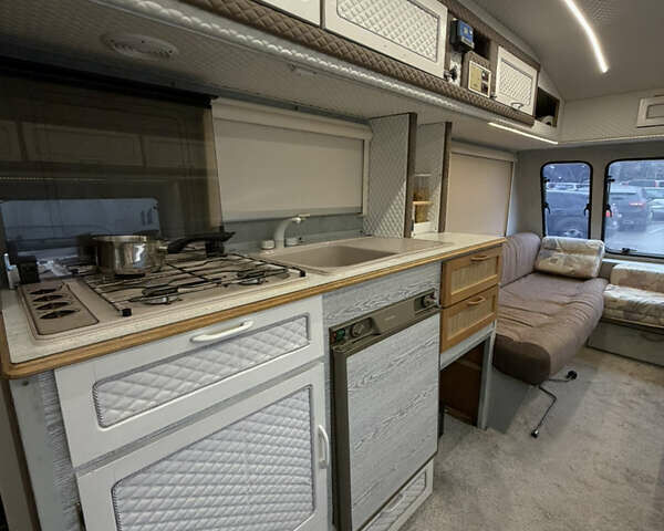 Білий Елдис Select Gold, об'ємом двигуна 0 л та пробігом 9 тис. км за 12209 $, фото 1 на Automoto.ua