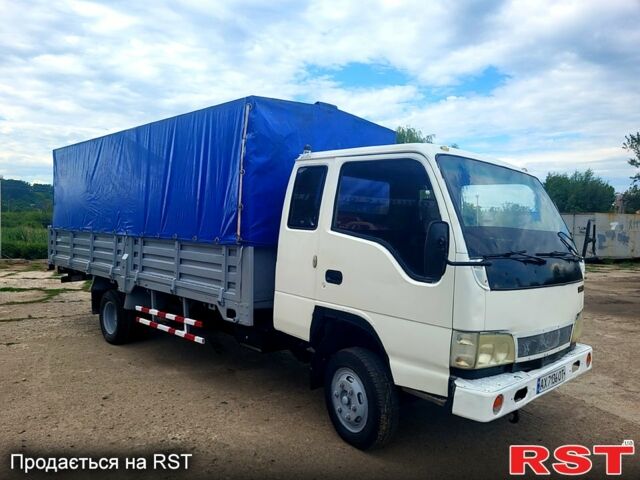 Белый ФАВ 1061, объемом двигателя 4.7 л и пробегом 450 тыс. км за 5000 $, фото 1 на Automoto.ua