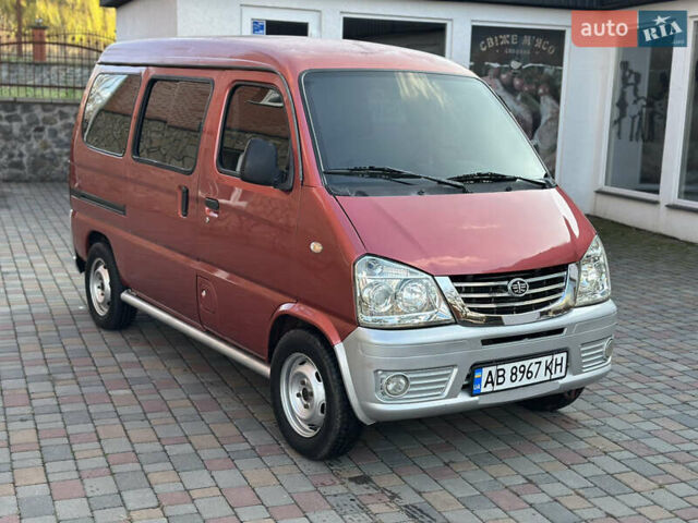 Красный ФАВ 6371 пасс., объемом двигателя 1.1 л и пробегом 143 тыс. км за 2200 $, фото 1 на Automoto.ua