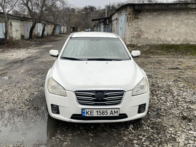 Білий ФАВ Besturn, об'ємом двигуна 1.6 л та пробігом 120 тис. км за 1750 $, фото 1 на Automoto.ua