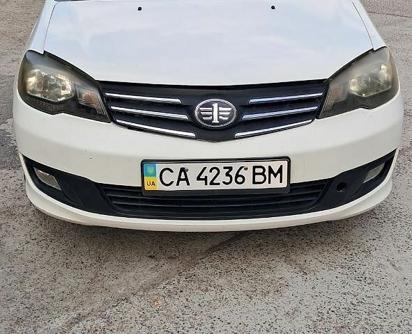 Белый ФАВ В5, объемом двигателя 1.5 л и пробегом 111 тыс. км за 3100 $, фото 1 на Automoto.ua