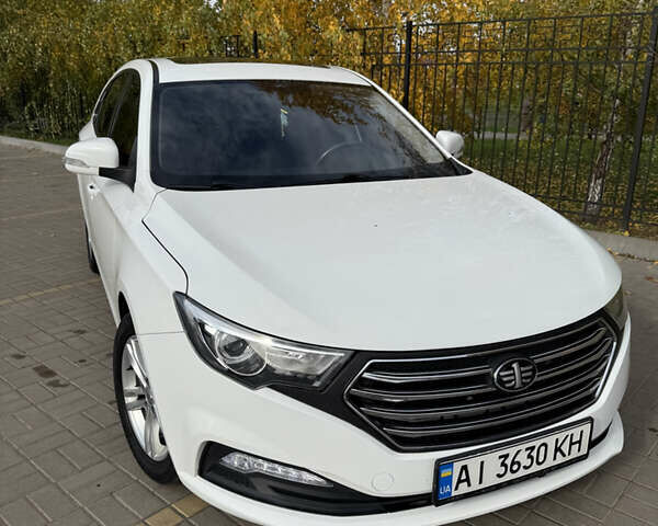 Белый ФАВ B30, объемом двигателя 1.6 л и пробегом 103 тыс. км за 8250 $, фото 1 на Automoto.ua