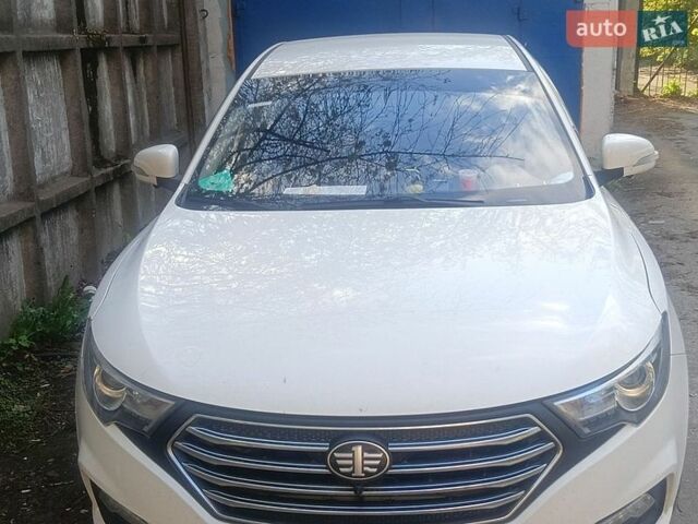 Белый ФАВ B30, объемом двигателя 1.6 л и пробегом 74 тыс. км за 7500 $, фото 1 на Automoto.ua