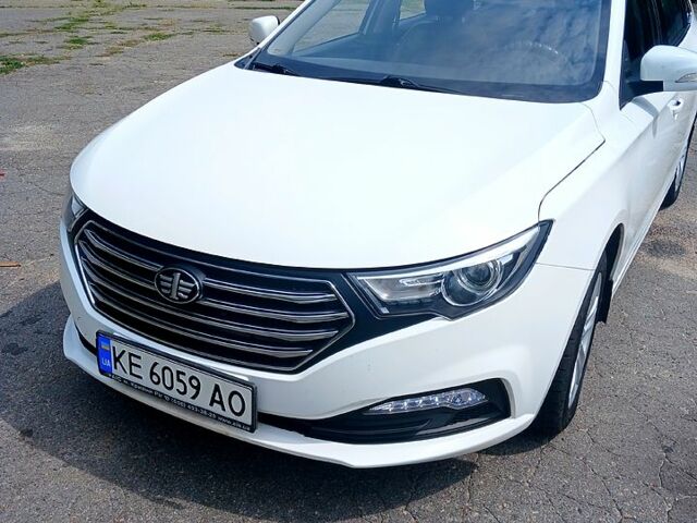Белый ФАВ B30, объемом двигателя 1.6 л и пробегом 72 тыс. км за 7700 $, фото 1 на Automoto.ua