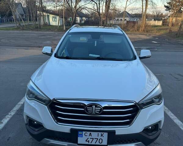 Белый ФАВ X80, объемом двигателя 2 л и пробегом 49 тыс. км за 13500 $, фото 1 на Automoto.ua