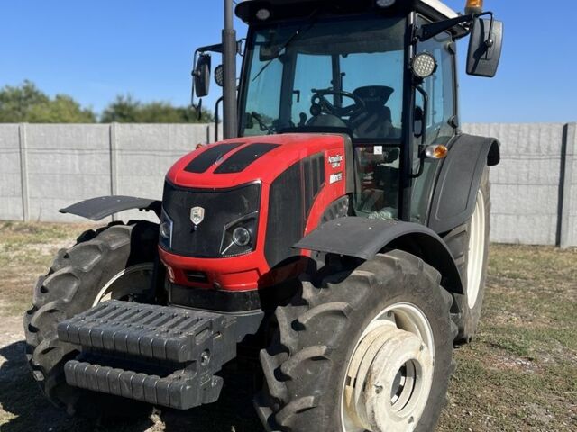 Фермер Інша, об'ємом двигуна 4.4 л та пробігом 1 тис. км за 37000 $, фото 1 на Automoto.ua