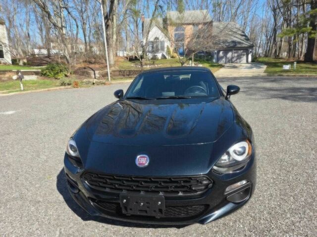 Черный Фиат 124, объемом двигателя 1.4 л и пробегом 58 тыс. км за 3900 $, фото 1 на Automoto.ua