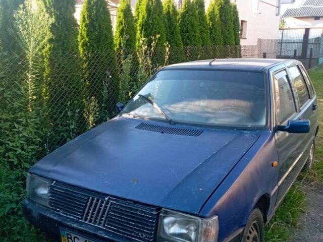 Синий Фиат 124, объемом двигателя 0 л и пробегом 300 тыс. км за 308 $, фото 1 на Automoto.ua