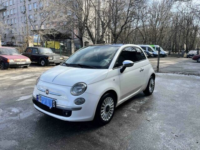 Белый Фиат 500, объемом двигателя 1.3 л и пробегом 139 тыс. км за 6400 $, фото 1 на Automoto.ua