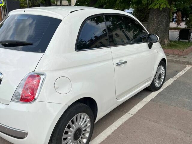 Білий Фіат 500, об'ємом двигуна 0 л та пробігом 90 тис. км за 7500 $, фото 1 на Automoto.ua